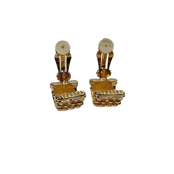 Vintage Gold Tone Boucle Textured Curved Clip On Earrings - Picture 7 of 7